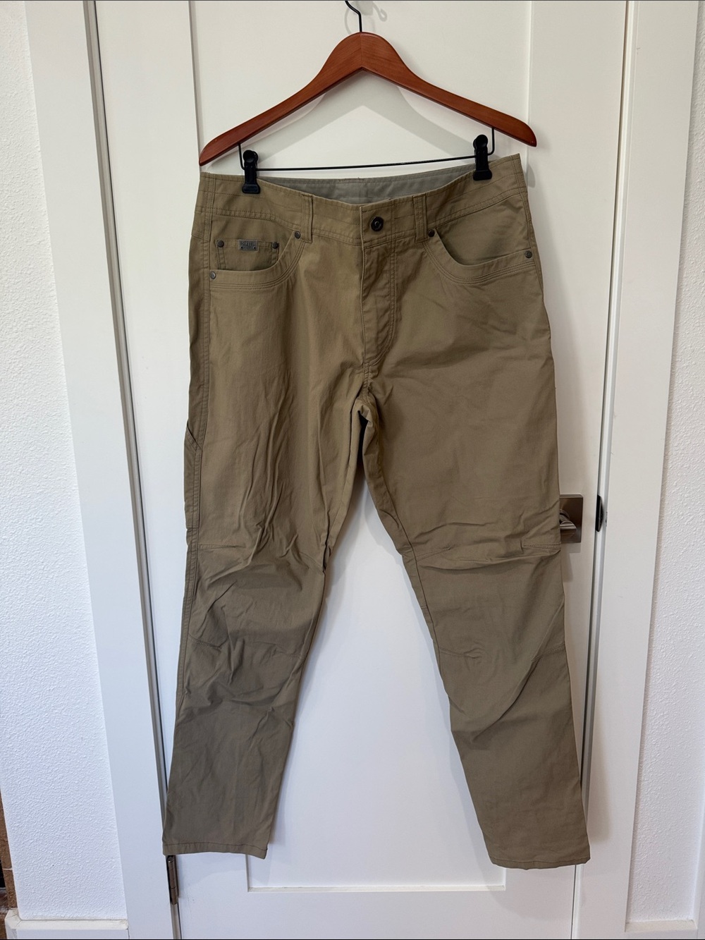 Men's KUHL Casual Khaki Utility Pants 36x32, length 31-1/2”